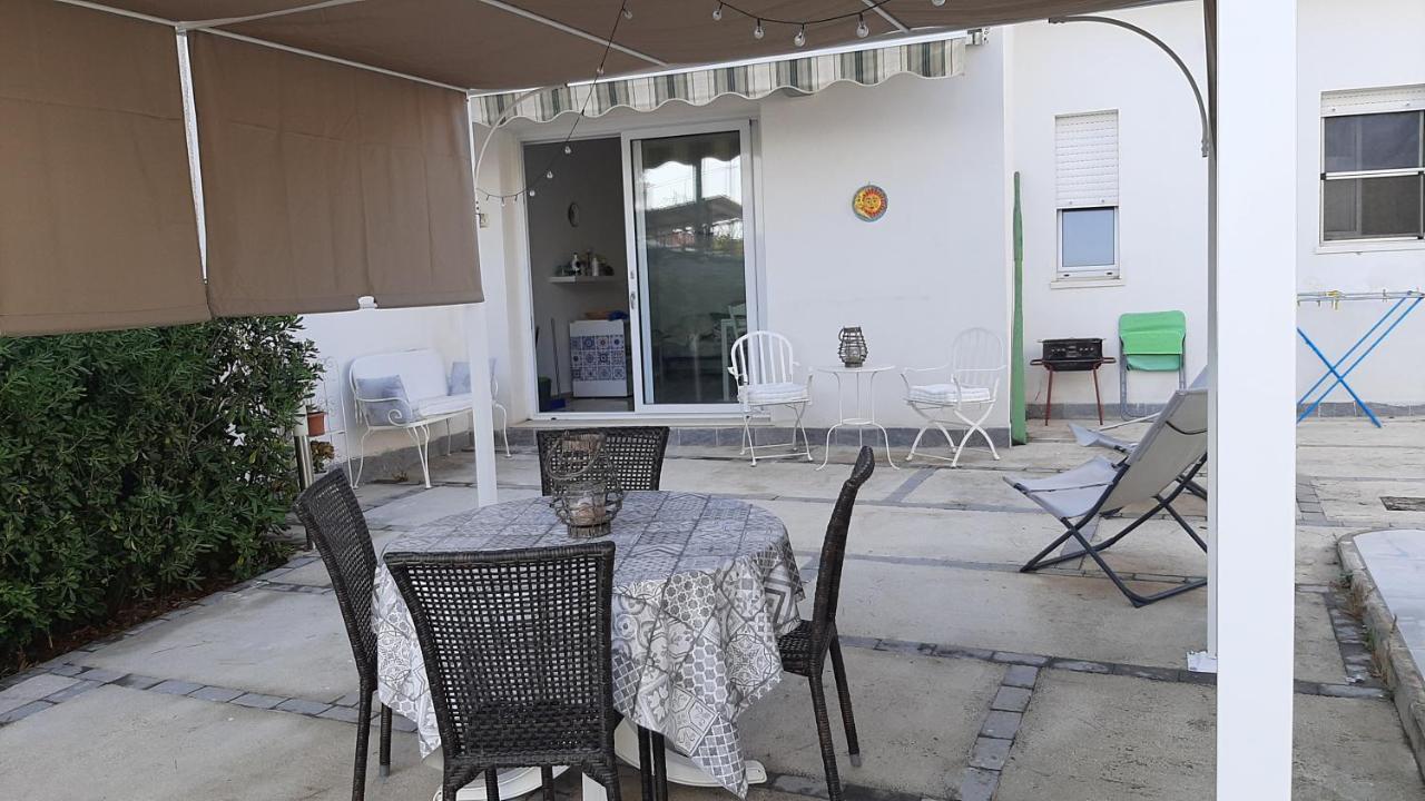 Casa Mare Ognina Villa Eksteriør billede